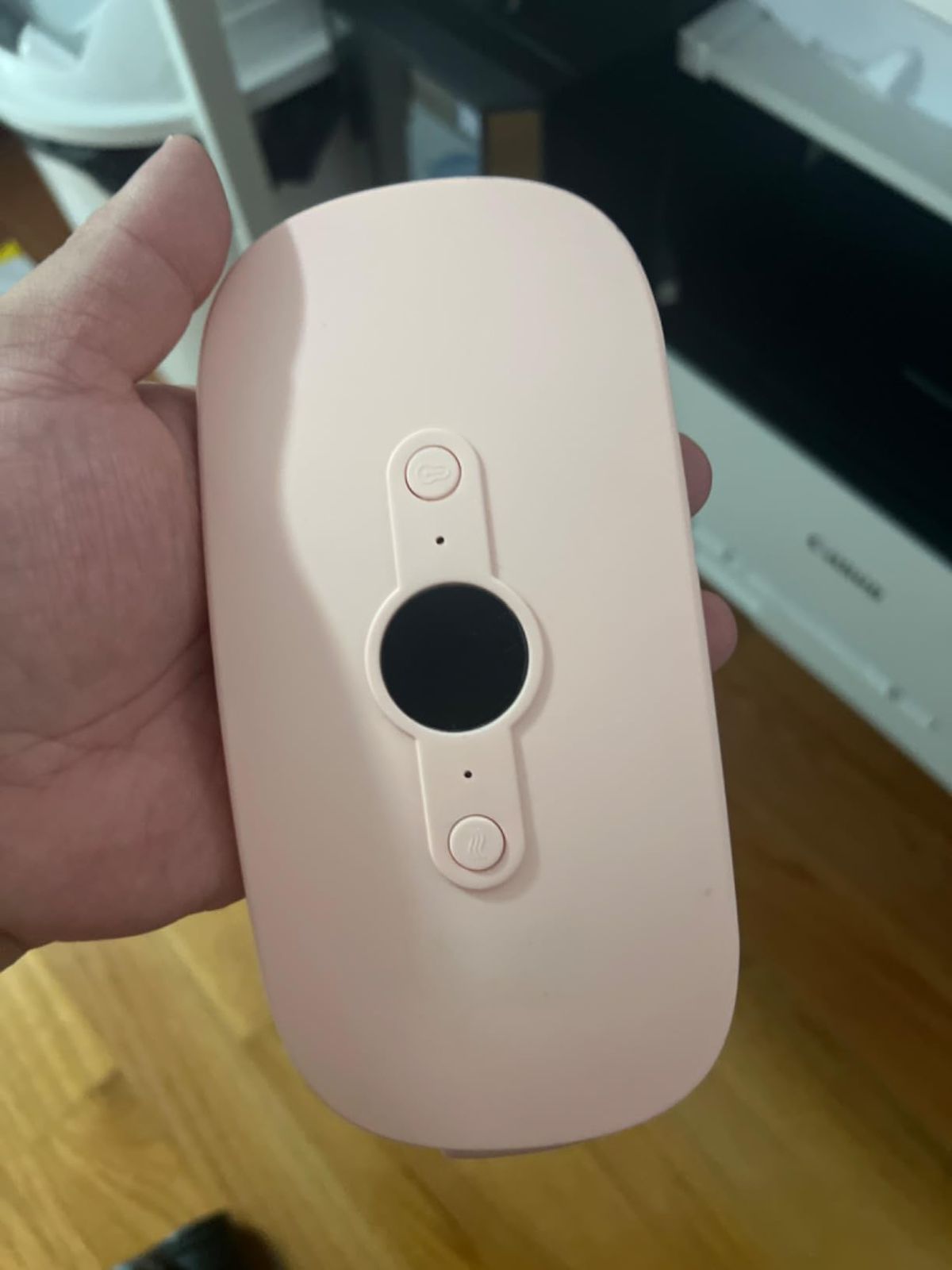 🌸 ReliefBelt Pro – Tu alivio portátil contra los cólicos menstruales